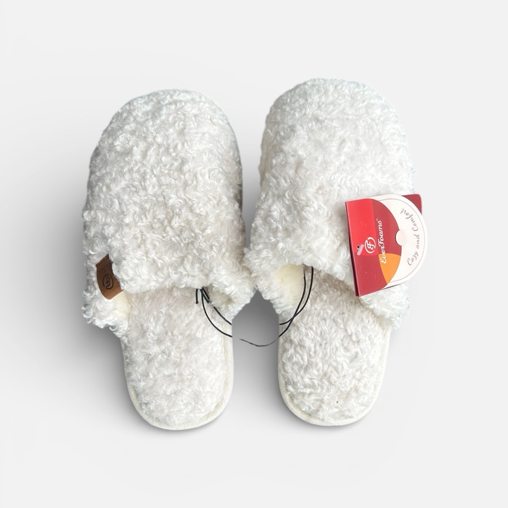 NEW EverFoams Women’s Fuzzy Slip-On Slippers – Cozy Memory Foam (Size 7–8)
